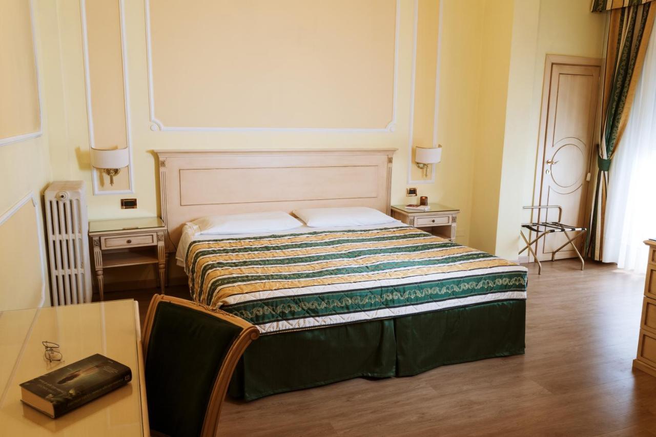 Hotel Terme Salus Абано-Терме Экстерьер фото